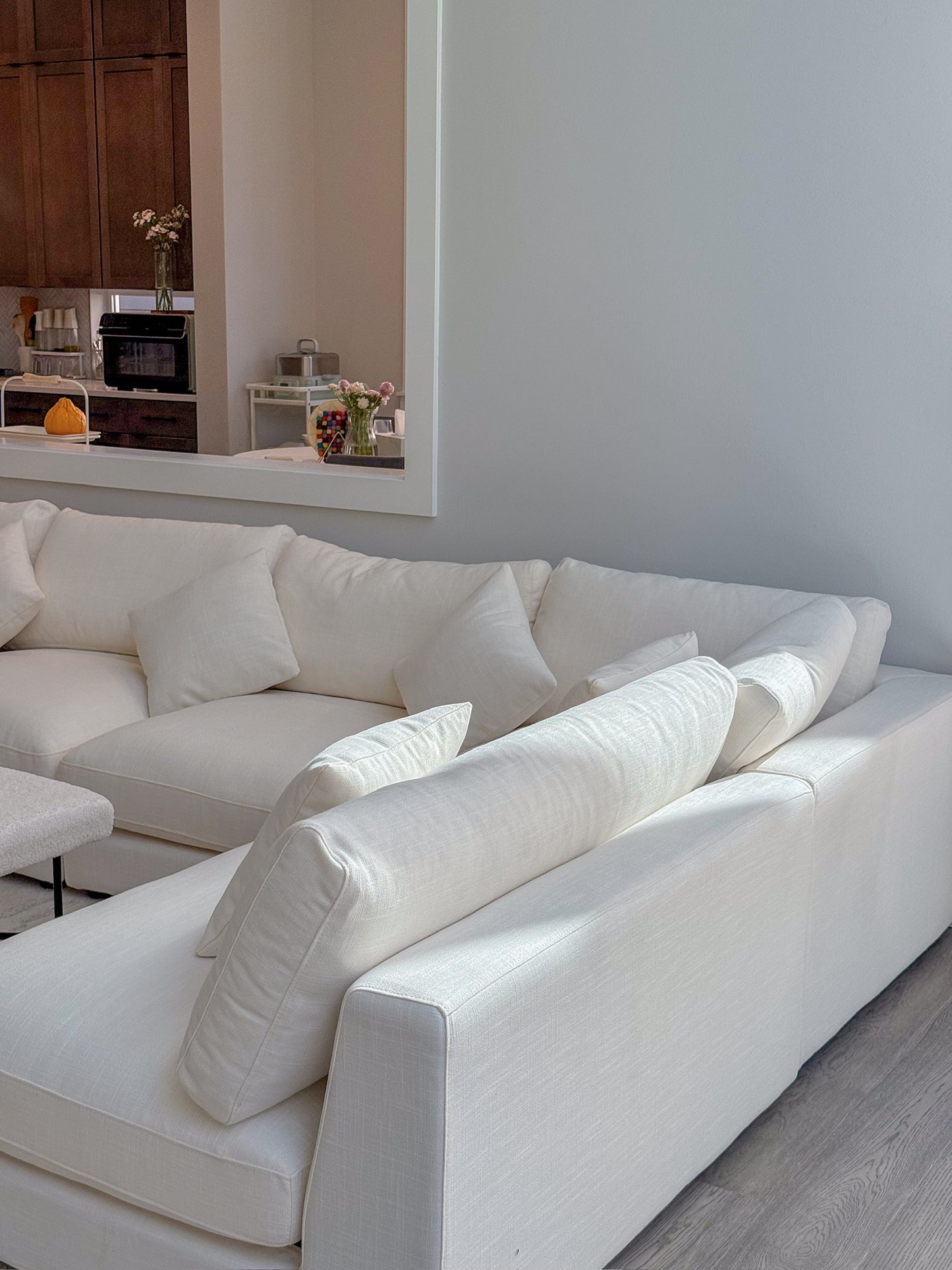 Snowdrift Sectional Sofa – Modular 6-Piece Set – Cream