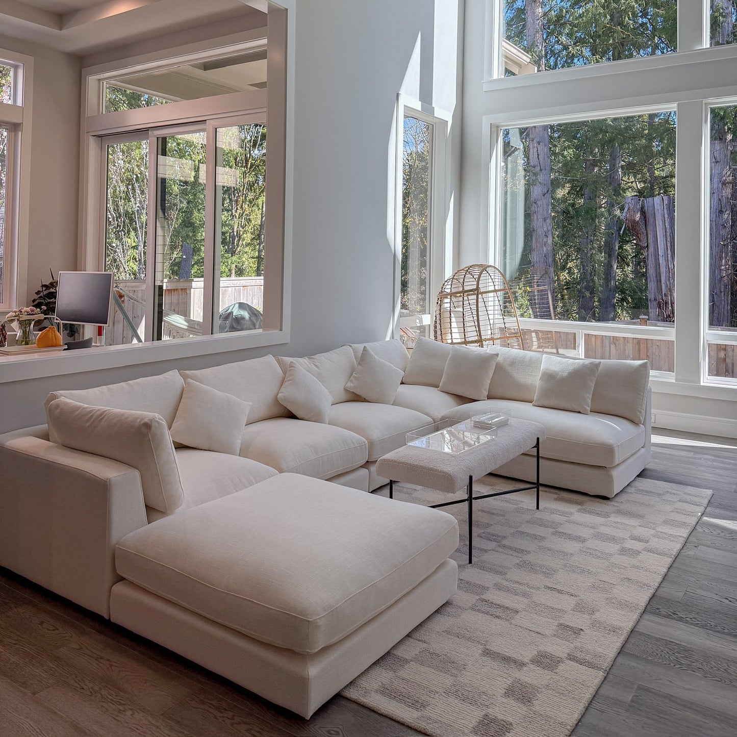 Snowdrift Sectional Sofa – Modular 6-Piece Set – Cream